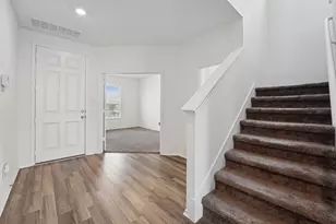 113 Uncle Billy Wy, Jarrell, TX 76537 - Photo 9