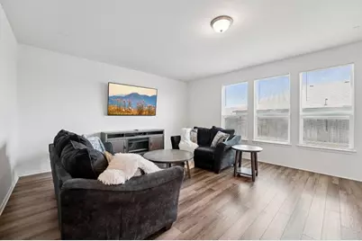 113 Uncle Billy Way, Jarrell, TX 76537 - Photo 7