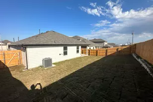 113 Briggs Ln, San Marcos, TX 78666 - Photo 35