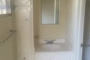 2610 Salado St, Austin, TX 78705 - Photo 5