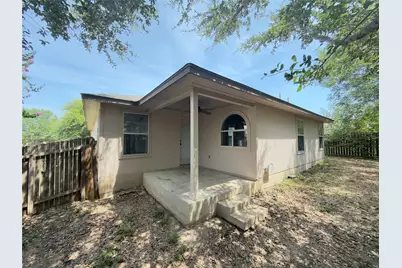 339 Oxford Drive, Kyle, TX 78640 - Photo 13