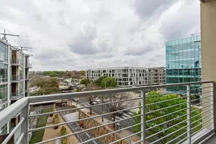 210 Lee Barton Dr, Austin, TX 78704 - Photo 27