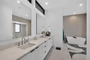 2009 San Juan Dr, Austin, TX 78733 - Photo 15
