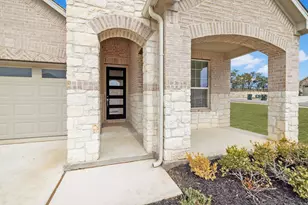 309 Barton Run Dr, Georgetown, TX 78628 - Photo 5