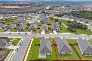 309 Barton Run Dr, Georgetown, TX 78628 - Photo 29