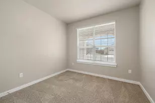 309 Barton Run Dr, Georgetown, TX 78628 - Photo 19