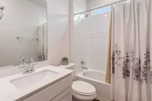 205 Charles Trl, Georgetown, TX 78626 - Photo 17