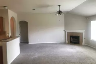 913 Rochester Castle Way, Pflugerville, TX 78660 - Photo 5
