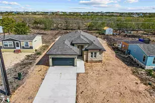 232 Amaranta Ln, Del Valle, TX 78616 - Photo 5