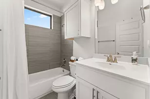 6409 Berkman Dr, Austin, TX 78723 - Photo 17