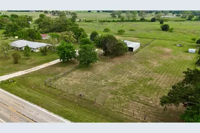 1401 Fm 112, Lexington, TX 78947 - Photo 33