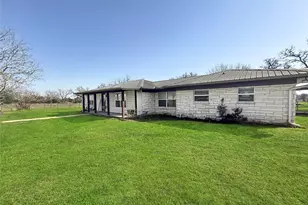 1401 Fm 112, Lexington, TX 78947 - Photo 37