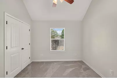 1512 Shadow Walk, Lockhart, TX 78644 - Photo 23