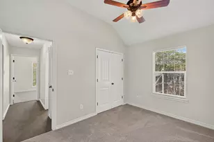 1512 Shadow Walk, Lockhart, TX 78644 - Photo 19