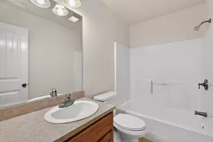 1512 Shadow Walk, Lockhart, TX 78644 - Photo 17