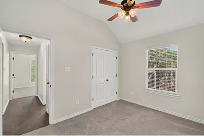 1512 Shadow Walk, Lockhart, TX 78644 - Photo 21