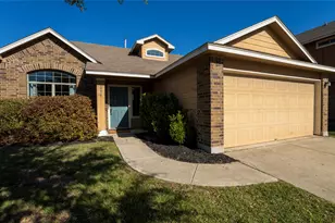 1576 Twin Cove, Kyle, TX 78640 - Photo 1