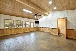 211 Summit Ridge Rd, Burnet, TX 78611 - Photo 35