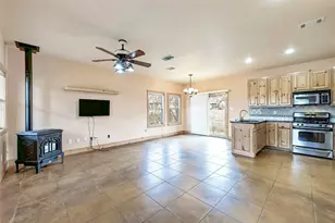 211 Summit Ridge Rd, Burnet, TX 78611 - Photo 29