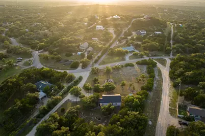 1816 Spring Valley Drive, Dripping Springs, TX 78620 - Photo 9