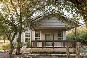 1816 Spring Valley Dr, Dripping Springs, TX 78620 - Photo 1