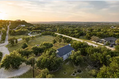 1816 Spring Valley Drive, Dripping Springs, TX 78620 - Photo 3