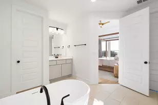 6220 Sontag Dr, Austin, TX 78738 - Photo 19