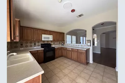 224 Dark Horse Lane, Buda, TX 78610 - Photo 5