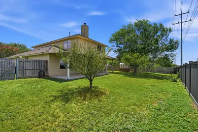 308 Loon Lake Drive, Kyle, TX 78640 - Photo 31