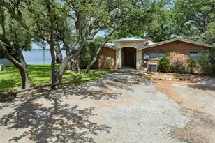 110 Island Lodges Ln, Buchanan Dam, TX 78609 - Photo 33