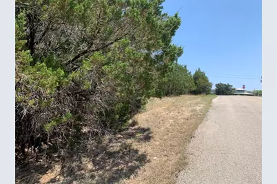 22300 Briarview Drive, Briarcliff, TX 78669 - Photo 9