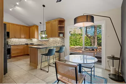 6702 Hondo Bend, Austin, TX 78729 - Photo 11