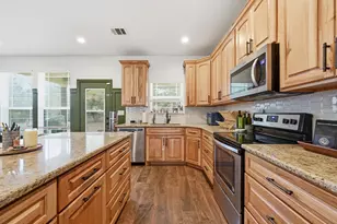 202 Cedar Hills Dr, Elgin, TX 78621 - Photo 11