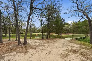 202 Cedar Hills Dr, Elgin, TX 78621 - Photo 37