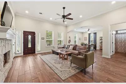 202 Cedar Hills Drive, Elgin, TX 78621 - Photo 5