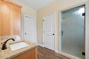 202 Cedar Hills Dr, Elgin, TX 78621 - Photo 19