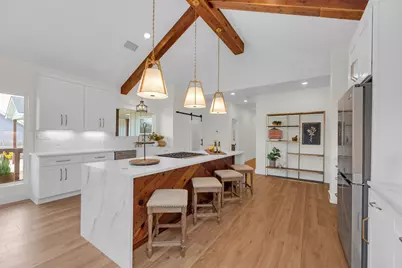 2102 S Church Street, Georgetown, TX 78626 - Photo 3
