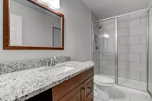 12111 Missel Thrush Ct, Austin, TX 78750 - Photo 13