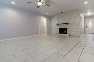 12111 Missel Thrush Ct, Austin, TX 78750 - Photo 5