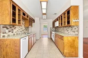 13402 Ramrod Dr, Manchaca, TX 78652 - Photo 9