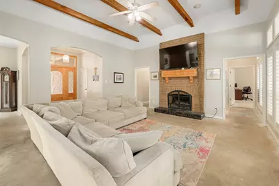 286 Arbors Circle, Elgin, TX 78621 - Photo 3