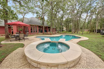 286 Arbors Circle, Elgin, TX 78621 - Photo 35