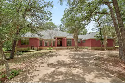286 Arbors Circle, Elgin, TX 78621 - Photo 1