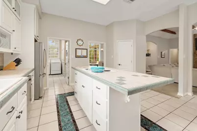 286 Arbors Circle, Elgin, TX 78621 - Photo 13