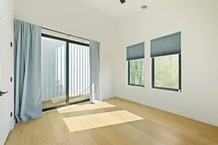 1206 Luna St, Austin, TX 78721 - Photo 21