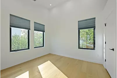 1206 Luna Street #2, Austin, TX 78721 - Photo 27