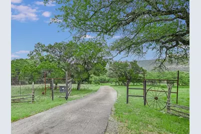 1500 Spoke Hollow Road, Wimberley, TX 78676 - Photo 31