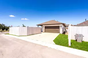 279 Rieber Rd, Kyle, TX 78640 - Photo 35