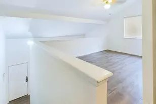 2124 Burton Dr, Austin, TX 78741 - Photo 11