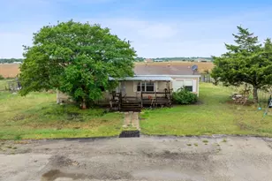 9338 E San Marcos Hwy, Fentress, TX 78622 - Photo 27